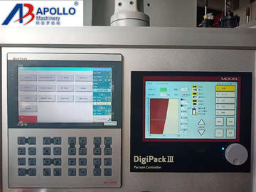 Blowing Pressure 0.6 Mpa HDPE Auto Blow Moulding Machine For 1L Lubricant Oil Bottle